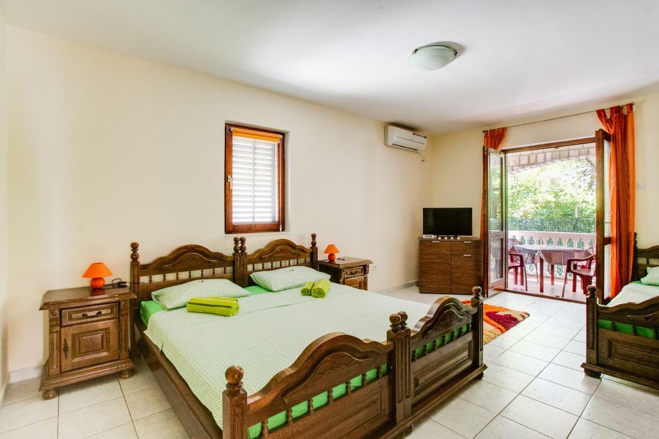 Villa Dionis Budva Extérieur photo