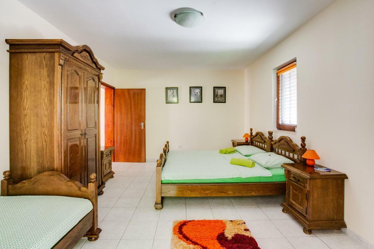 Villa Dionis Budva Extérieur photo